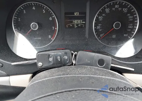 2013 Volkswagen Jetta 2.5L Se из США, поврежденный, VIN 3VWDX7AJ1DM367342